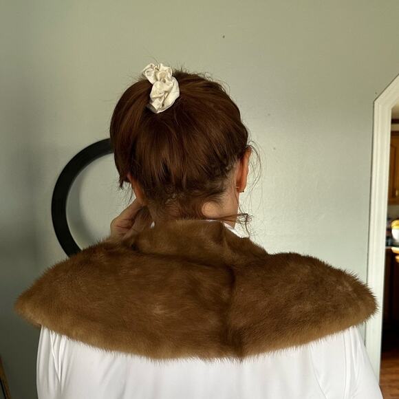Mink coat sweater collar - Picture 2 of 5